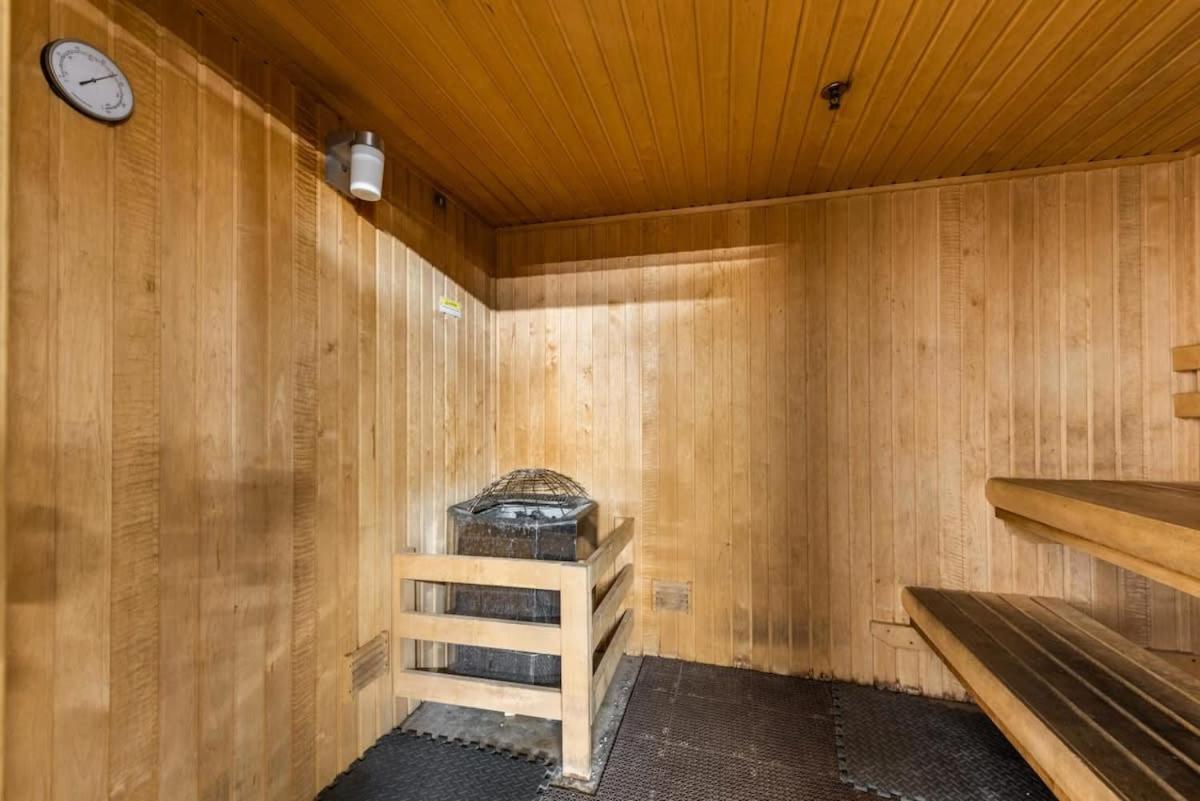 2Br 2Ba Spacious Historic Loft With Gym By Envitae 캔자스시티 외부 사진